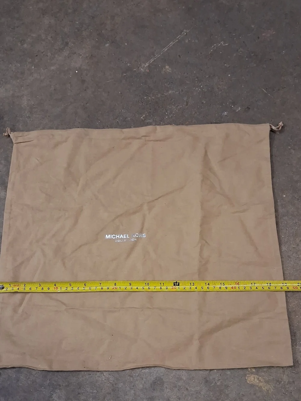 2 Michael Kors Drawstring Dust Bags, 1 White & 1 Tan